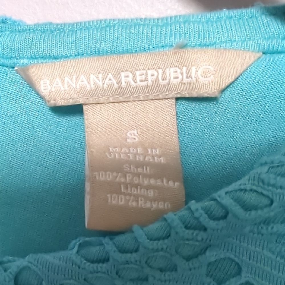 Banana Republic Blue Fitted Sleeveless Tank Top - Picture 4 of 6
